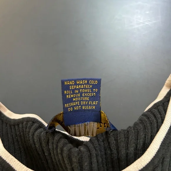 Washable Silk Knit Black Stretchy Tank Top - Picture 8 of 8